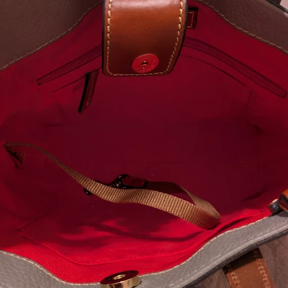 Dooney & Bourke Waverly Tote Crossbody Pebble Grain Gray Leather NWT - Picture 3 of 4